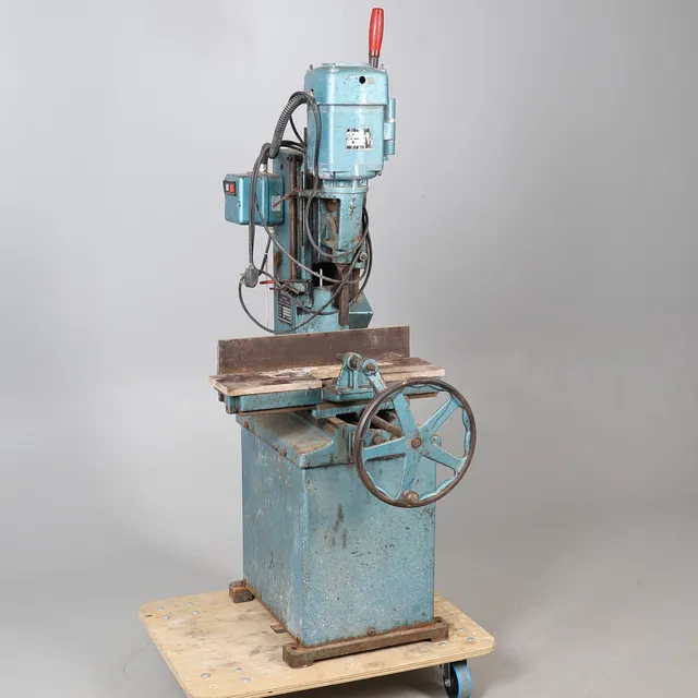 A FLOOR STANDING WORKSHOP HOLLOW CHISEL MORTISER.