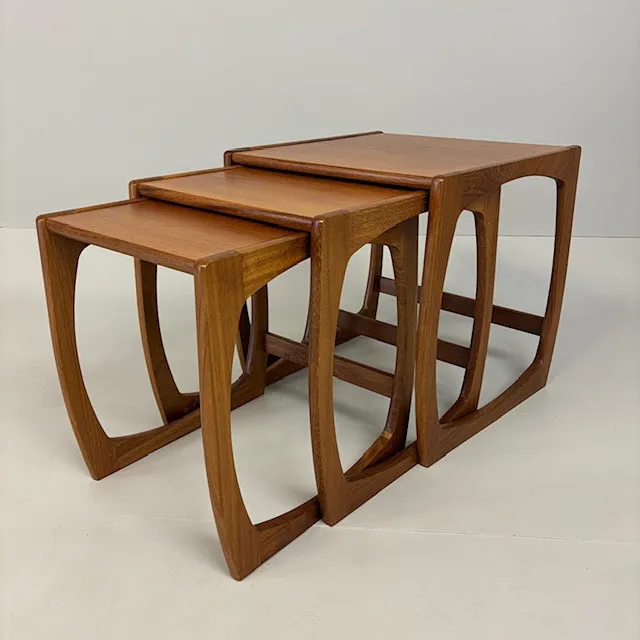 MID CENTURY NEST OF TABLES.