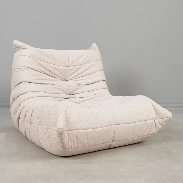 MICHEL DUCAROY. Ligne Roset, Lounge Chair / Sessel, Modell 'Togo', Entwurf 1973, Frankreich.