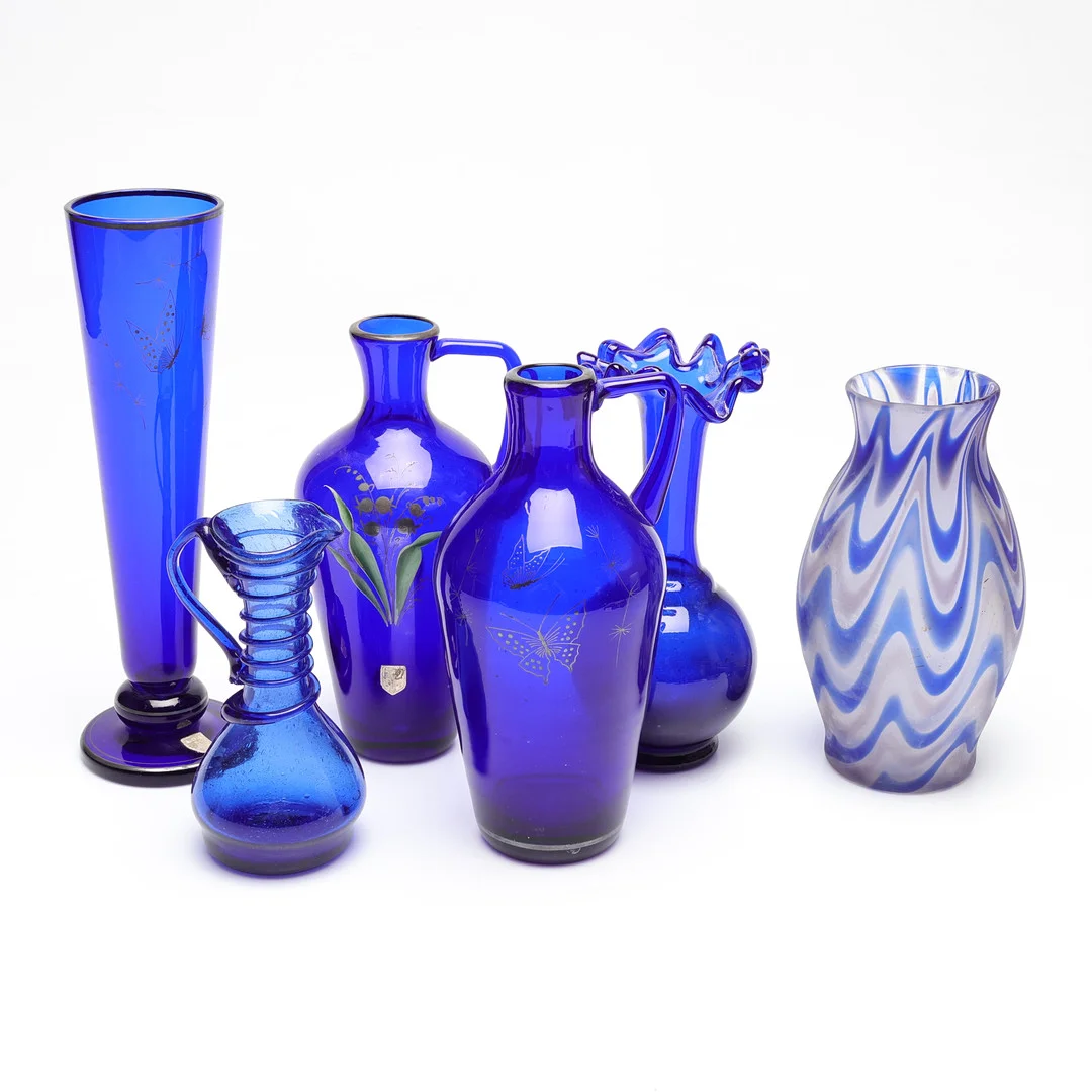 VASER 6 st, glas, bl.a. Eda, 1800/1900 tal. — Art glass — Gomér & Andersson Linköping