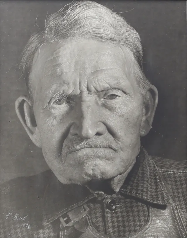 PER FORSELL. Mansporträtt. Fotografi, signerat och daterat 1970.