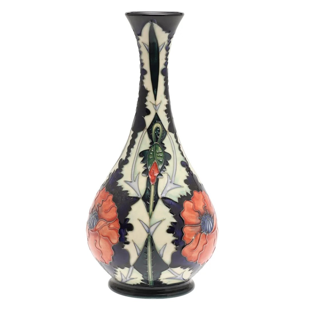 A MOORCROFT VASE - POPPY. — European — Lawrences Auctioneers