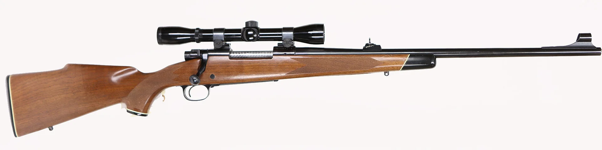 378. KULGEVÄR, amerikansk, Repeter, fabrikat Winchester, modell 70, kaliber .30-06, tillv.nr G1184375. — Rifles — Walter Borg