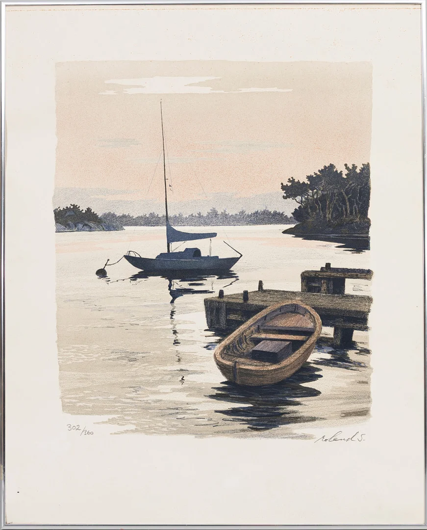 ROLAND SVENSSON. "Sommarafton Tornö", signerad och numrerad 302/360. — Engravings & Prints — Auktionshuset Kolonn