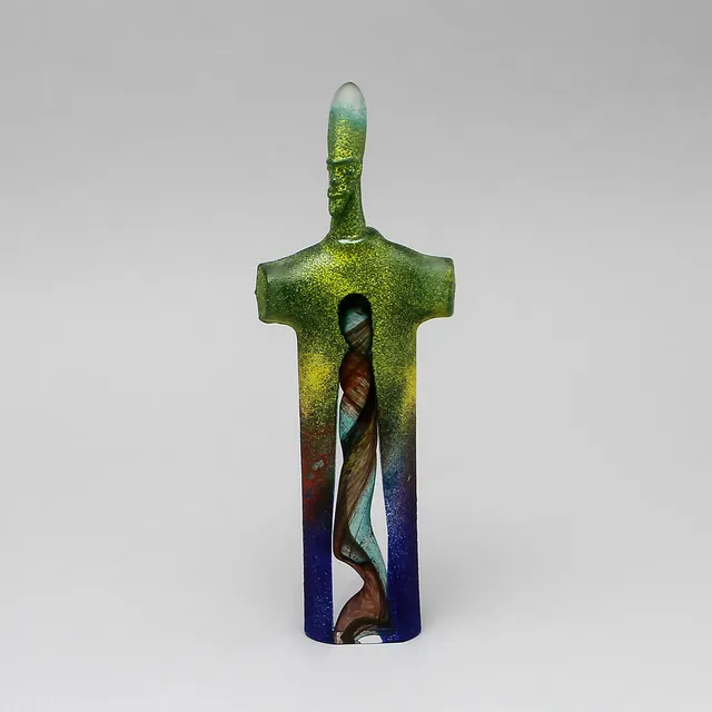 KJELL ENGMAN. Mansfigur, glas, Kosta Boda, signerad.