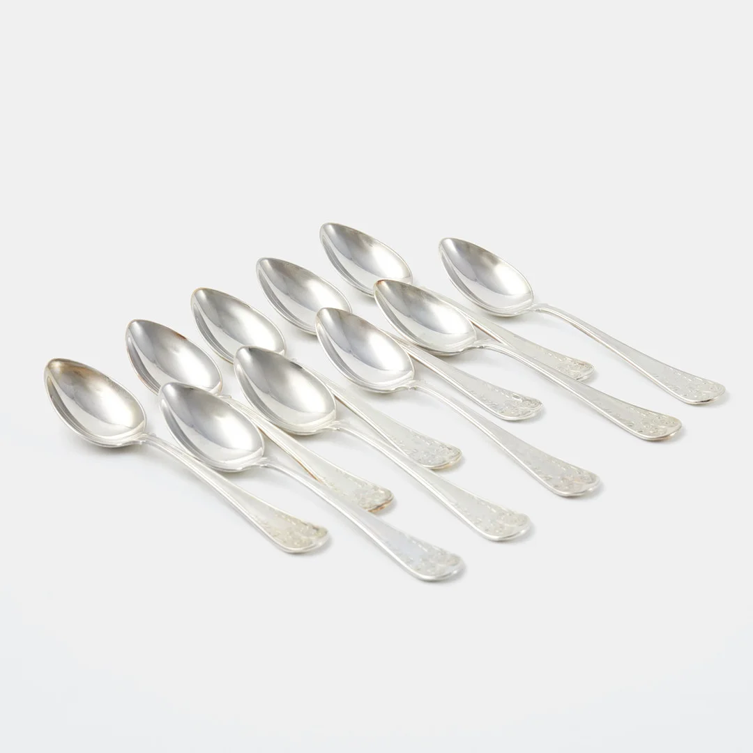 KAFFESKEDAR. 10 st, "Gammal Frank", silver. — Silver — Stockholms Auktionsverk Sickla