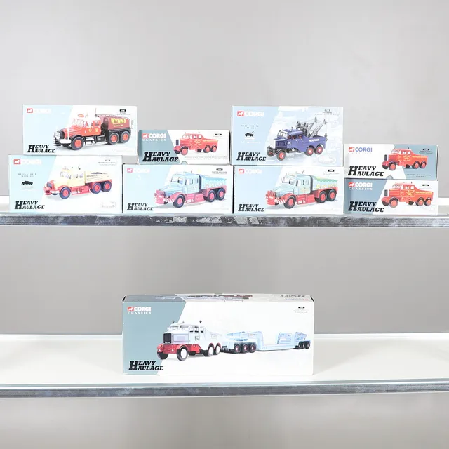 CORGI TOYS - HEAVY HAULAGE BOXED MODELS.