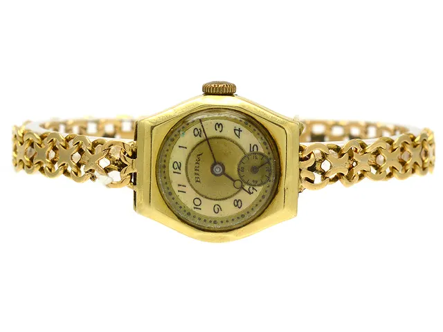 Birka Damur går ej graverat med integrerat armband X-länk 18K brv20,2g