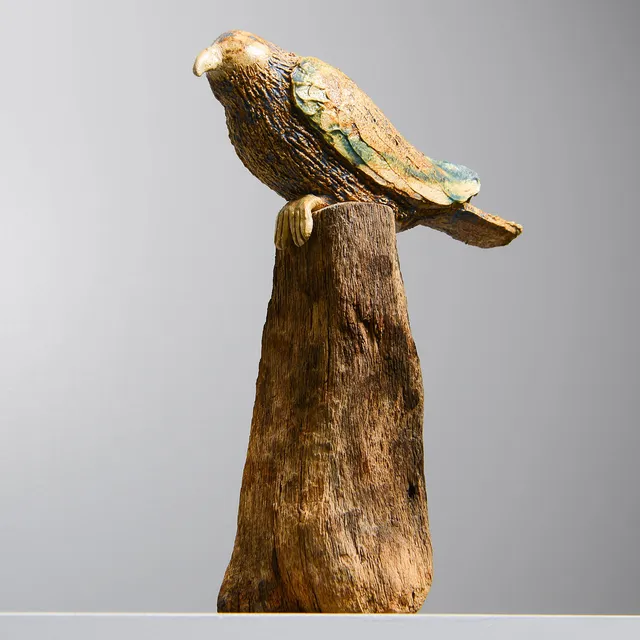 ANDERS NILSSON. "Tidigt om morgonen", skulptur, keramik & trä.