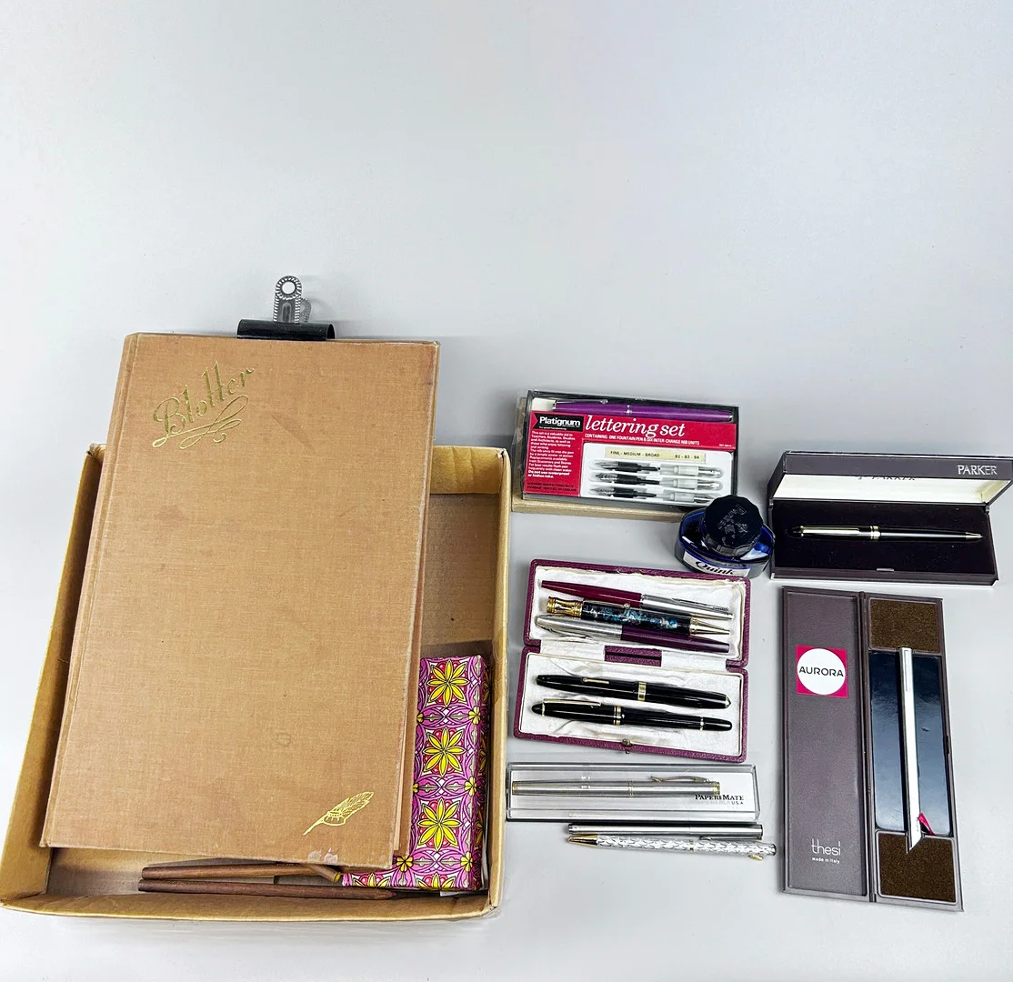 QUANTITY OF VINTAGE PENS. — Pens — Chalkwell Auctions