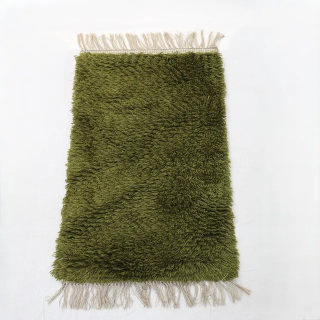 HANDKNUTEN MATTA, rya, 1970-tal.