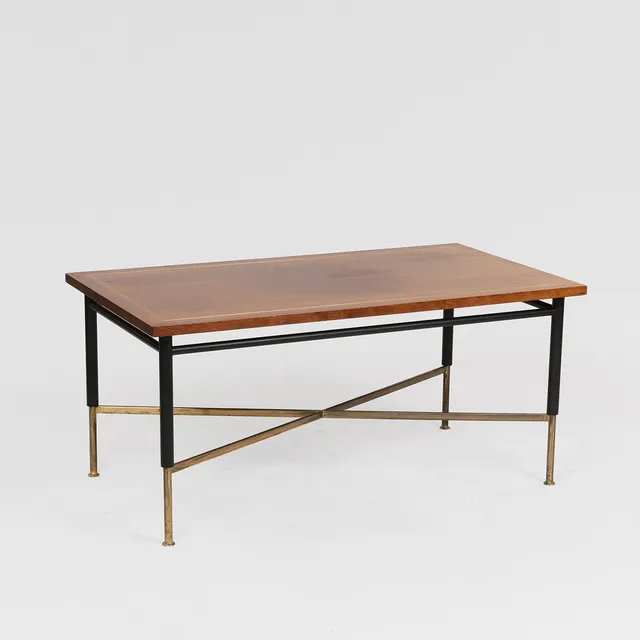 ERNST KÜHN (1890-1948). TILSKREVET. Rektangulært sofabord af palisander og messing, Lysberg, Hansen & Therp, Danmark.