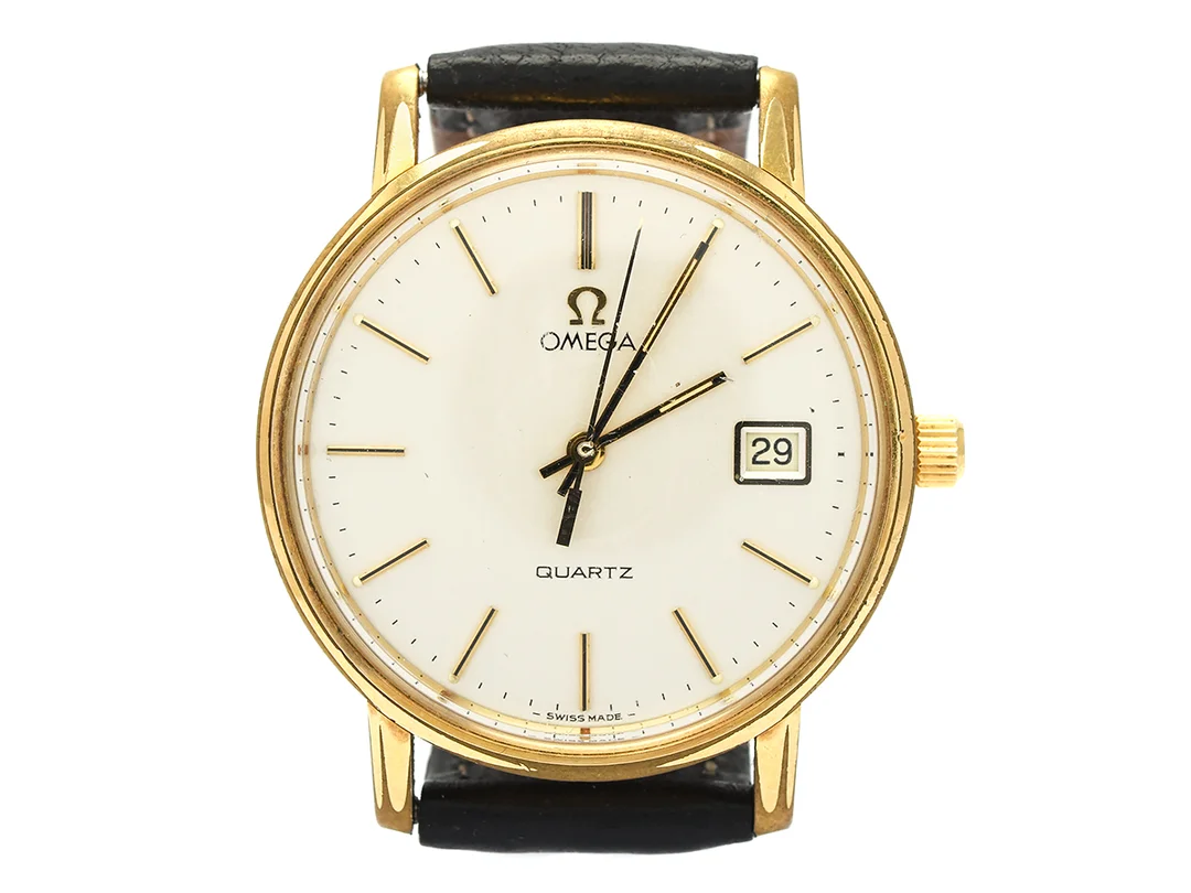 OMEGA, herrur, 34,5 mm, Cal 1342, Serie nr. 43555301, Ref nr. MD 196.0160, Boett nr. 196.0160, doublé (20 micron), quartz, plexiglas, datum, skadad urtavla, läderband, ca 1979. — Klockor/Omega — Kaplans