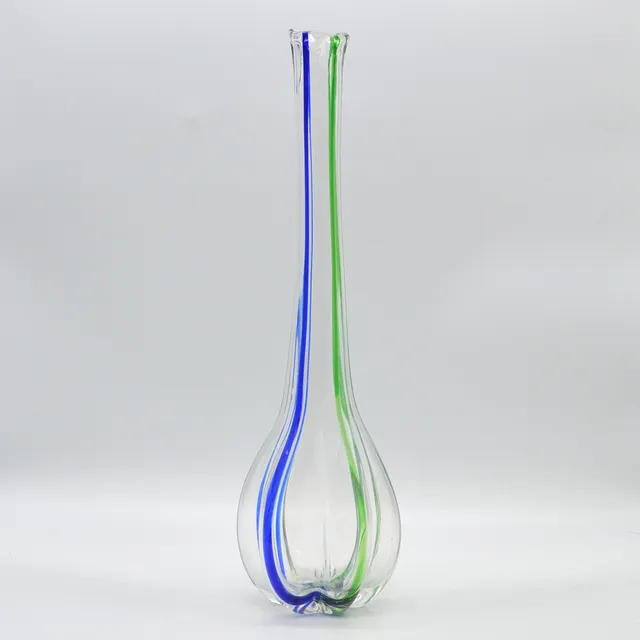 ARCHIMEDE SEGUSO. LANGE VASE, STUDIOGLAS, MURANO, ITALIEN, UM 1960ER.