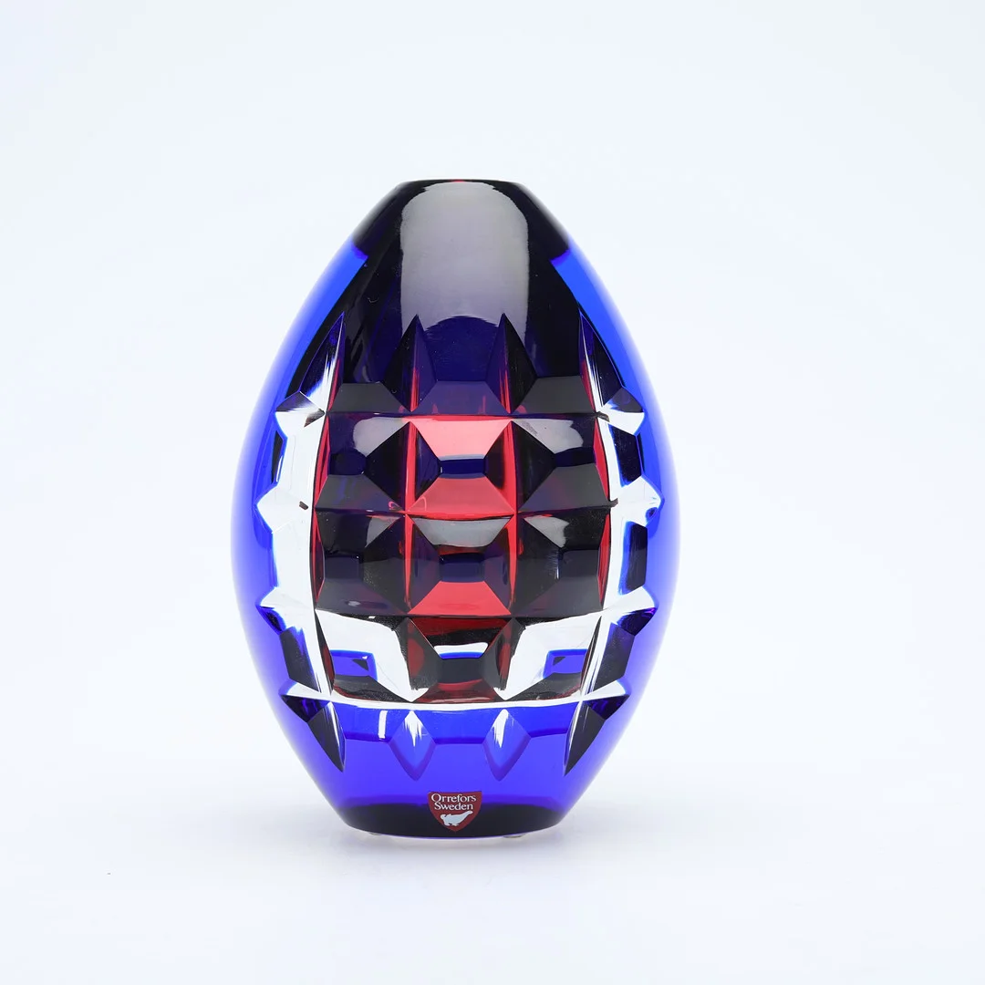 ERIKA LAGERBIELKE. VAS, glas, limiterad upplaga, signerad, Expo Orrefors. — Art glass — Örebro Stadsauktioner