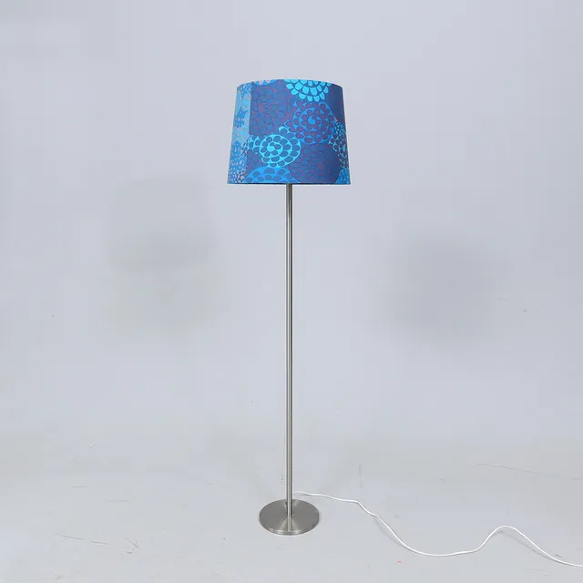 UNO OCH ÖSTEN KRISTIANSSON. Golvlampa, Luxus, 1900-talets andra hälft.