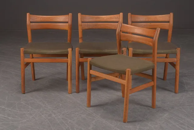 Børge Mogensen. Four chairs model BM1 (4)