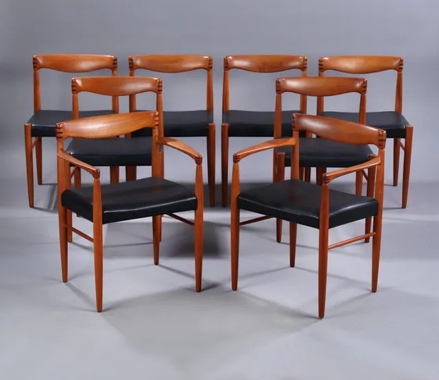 H. W. Klein. A set of six chairs and a pair of armchairs in teak. (8)
