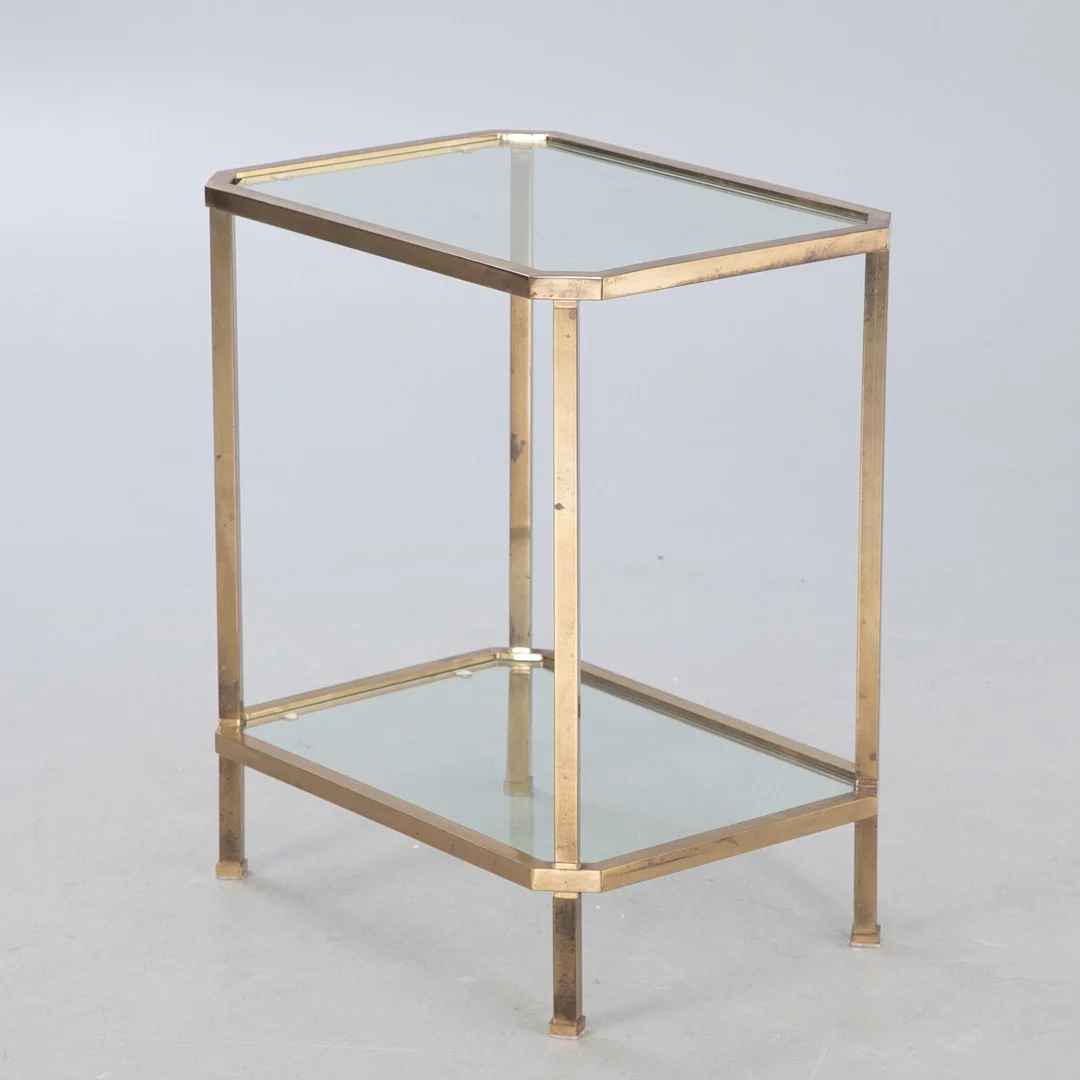 Beistelltisch, Messing und Glas, 1980-1990er Jahre. — Coffee Tables — Stockholms Auktionsverk Hamburg