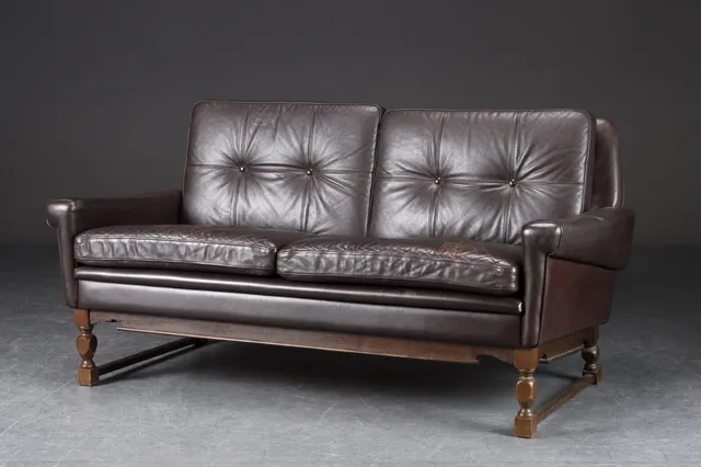 Svend Skipper. To-pers. sofa, læder