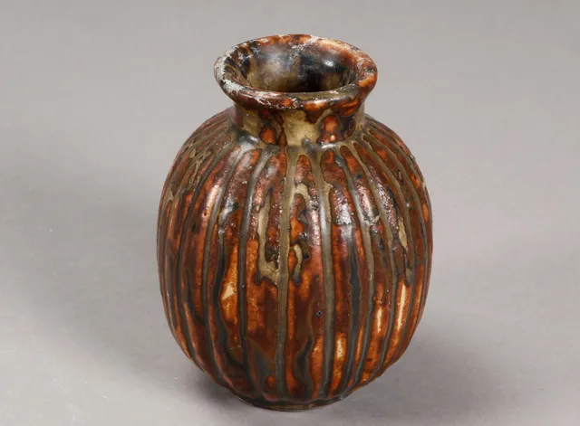 Bode Willumsen. Vase, stentøj