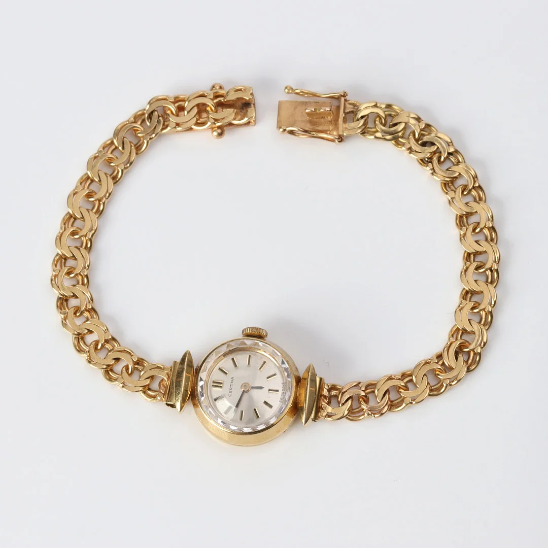 CERTINA, DAMARMBANDSUR. Boett och länk i 18k guld, totalvikt ca 21,4 gram. — Wristwatches — Skånes Auktionsverk
