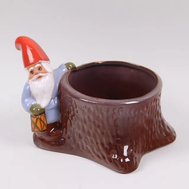 ROLF BERG. kruka med tomte, keramik.