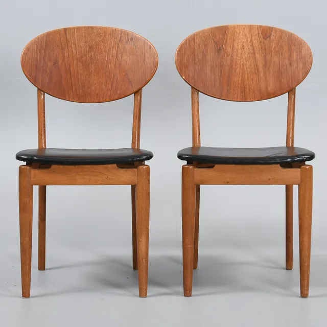 SLAGELSE MØBELFABRIK, Par spisestue stole af teak, Danmark, 1960'erne. (2).
