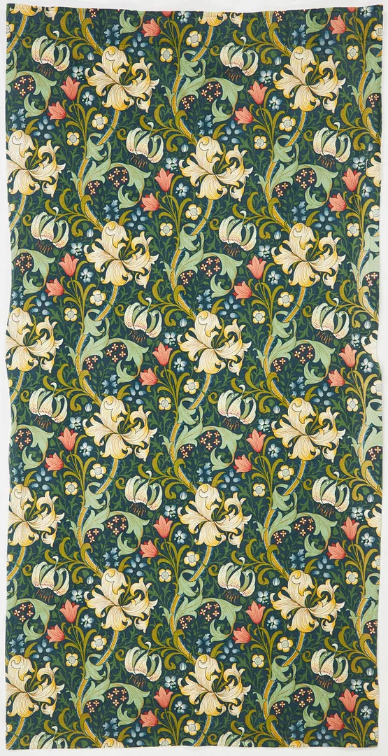 WILLIAM MORRIS. Draperi, textil "Golden Lilly", uppsydd med veckband.
