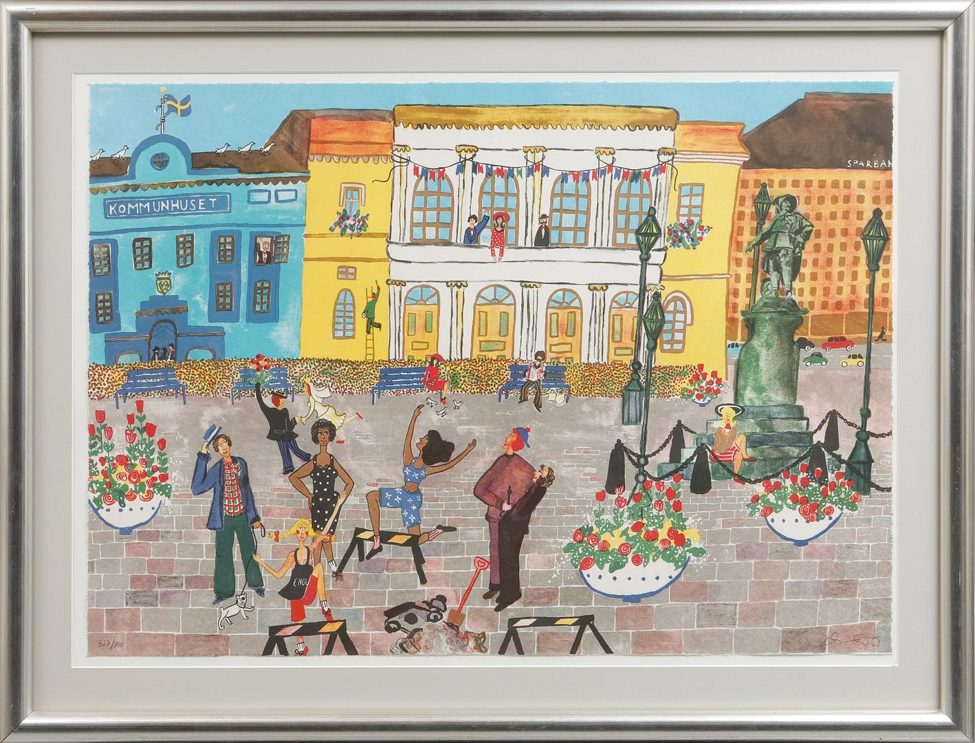 MARIKA LANG. Gustaf Adolfs torg, Göteborg. Färglitografi, signerad och numrerad 327/360. — Engravings & Prints — Göteborgs Auktionsverk
