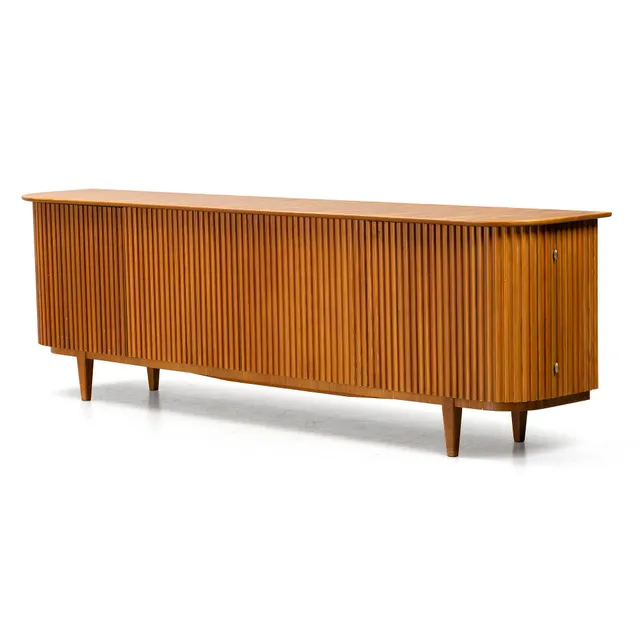 Bertil Fridhagen, sideboard, Svenska Möbelfabrikerna, Bodafors, 1940-tal.