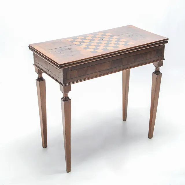 French game table in mahogany, 19th Century - 20th Century.