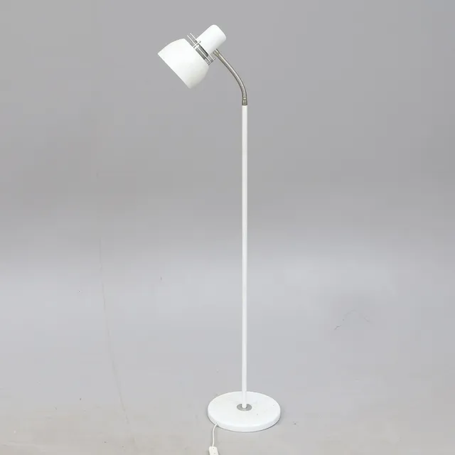 GOLVLAMPA, metall, Belid.