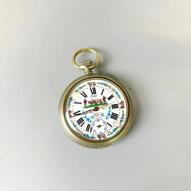 COW DESIGN FACE POCKET WATCH.
