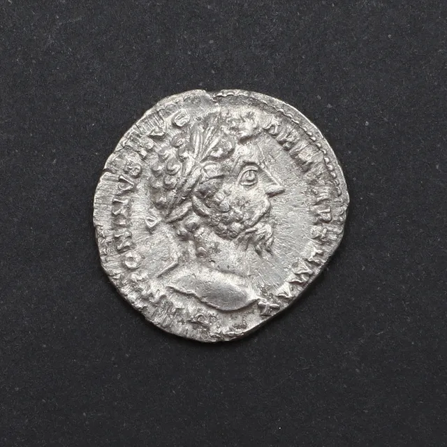 ROMAN IMPERIAL COINAGE: MARCUS AURELIUS. c.161-180. A.D.