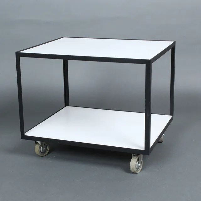 GEORGE NELSON. Hermann Miller, Rolltisch, Modell '' 5152/5153 '' aus der Serie '' Steel Frame Group '' , 1950er, USA.