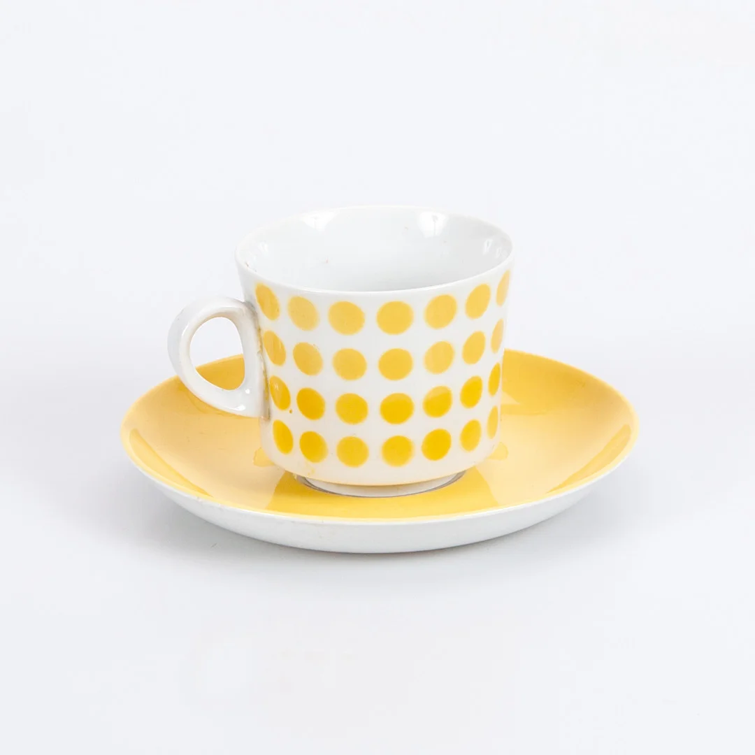 GÖRAN BÄCK. För Arabia. "Pop", kaffeservis, 16 delar. — European — Laholms Auktionskammare