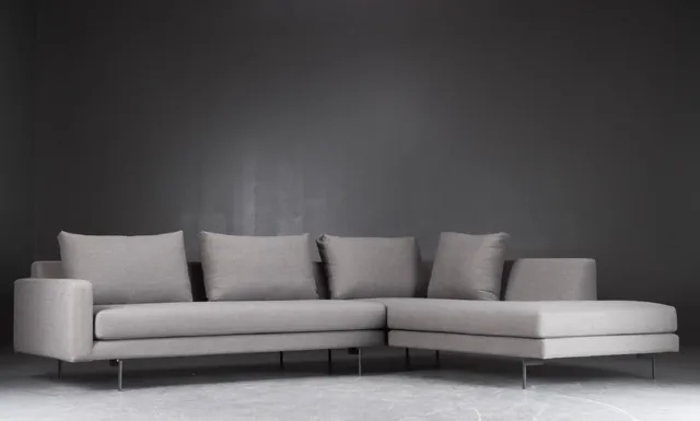 Lars Wendelbo for Wendelbo. Model 'Edge V2'. Hjørnesofa (2)