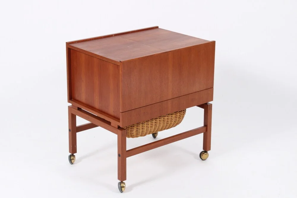 Danske møbelproducent sybord, teak — Furniture/Other furniture — Lauritz