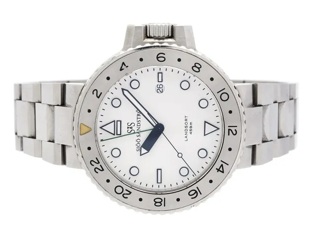 SJÖÖ SANDSTRÖM, Landsort Worldtimer, (459m), Cal SS G6 (ETA 2893-2), Serie nr. 073, herrur, 44 mm, stål, automatisk, safirglas, datum, 24-timmarsvisning, integrerad originallänk, viklås, cert, september 2013, box, ytterkartong.