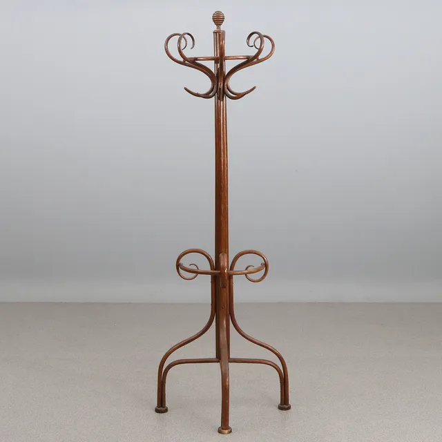 TAMBURMAJOR. Betsad bok. Thonet-stil, tidigt 1900-tal.