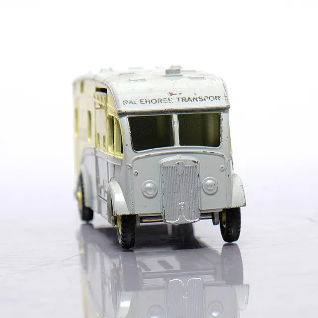 DINKY TOYS. Modellbil, #979 "Racehorse Transport" (1961-64).