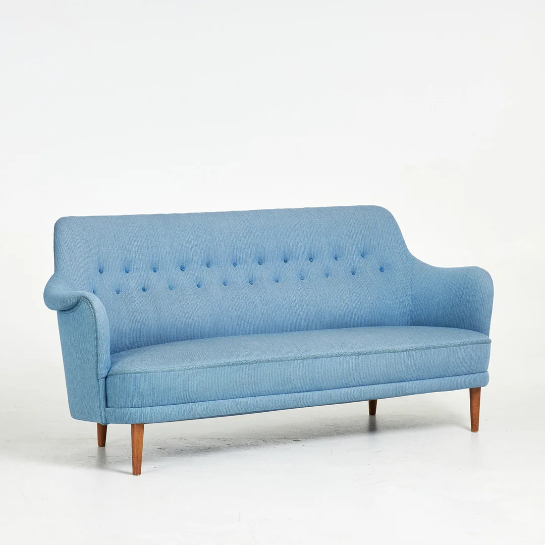 CARL MALMSTEN. "Samsas", soffa, O.H Sjögren, Tranås. — Chests of drawers — Stockholms Auktionsverk Sickla