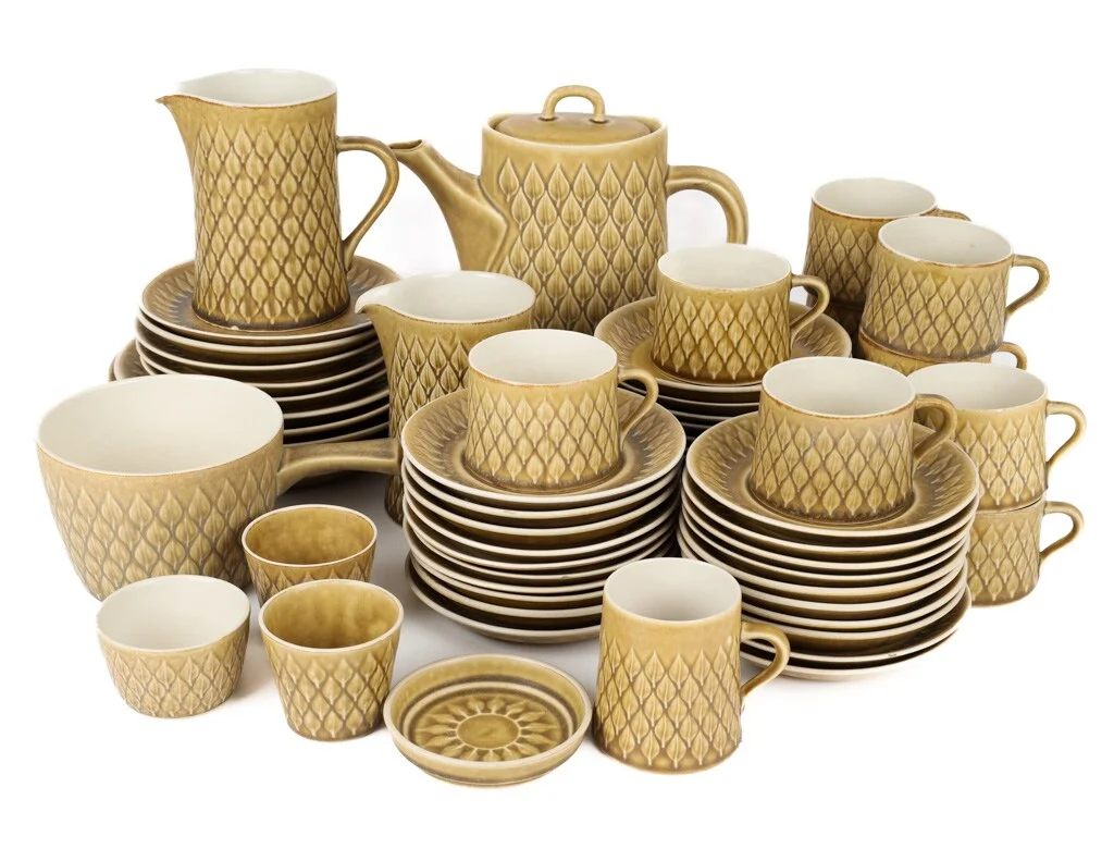 Jens Harald Quistgaard for Kronjyden: 'Relief' stoneware coffee and tea service (61) — Glass, porcelain and ceramics/Dinnerware, tea sets, coffee sets — Lauritz