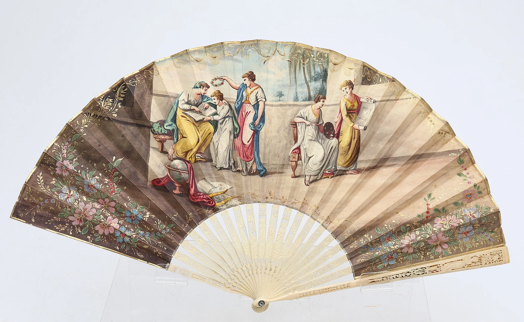 Directory fan with bone sticks and gouache-painted leaves, late 18th Century. — Vintage & Designer Fashion — Balclis