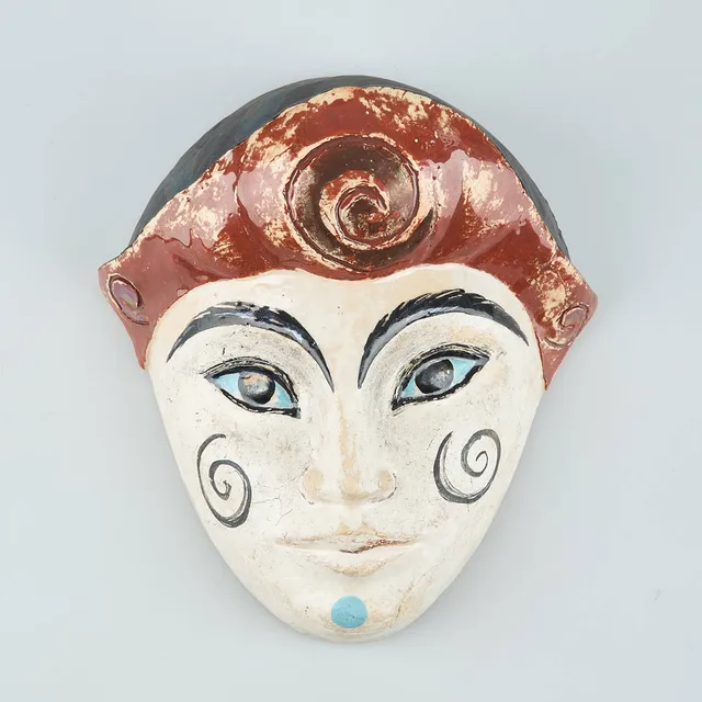 ÅSA HELLMAN. VÄGGSKULPTUR, stengods, mask, signerad Åsa Hellman Finland.