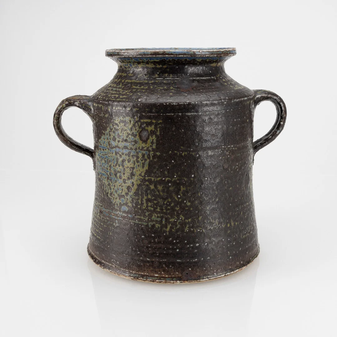 KYLLIKKI SALMENHAARA. CERAMIC VASE. Sign. KS Arabia. Late 1950s. — European — Stockholms Auktionsverk Helsinki