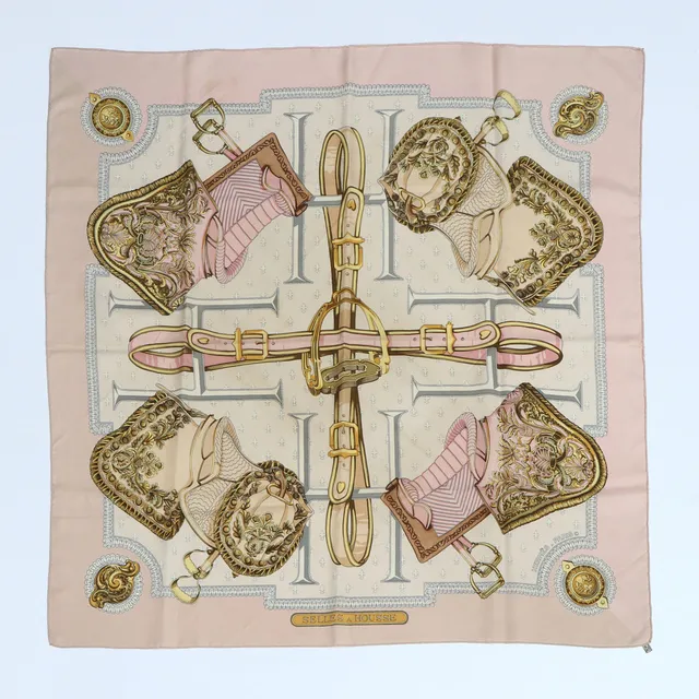 HERMÈS, SCARF "SELLES À HOUSSE". Siden, design Christiane Vauzelles 1968.