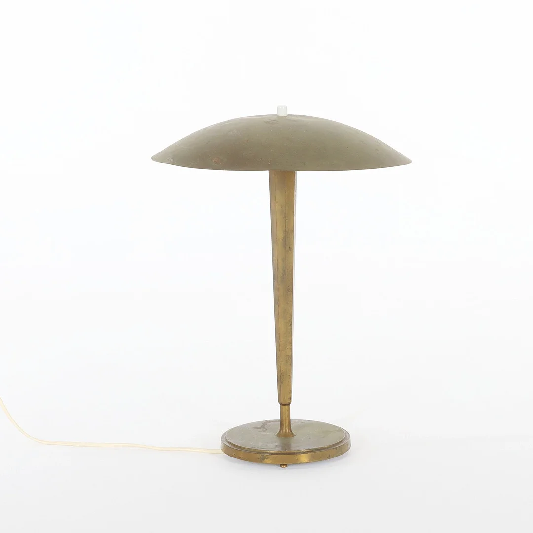 HARALD NOTINI. 1879-1959. Bordslampa, modell 15199, Arvid Böhlmarks Lampfabrik, 1940-tal. — Table Lamps — Auktionsverket Engelholm