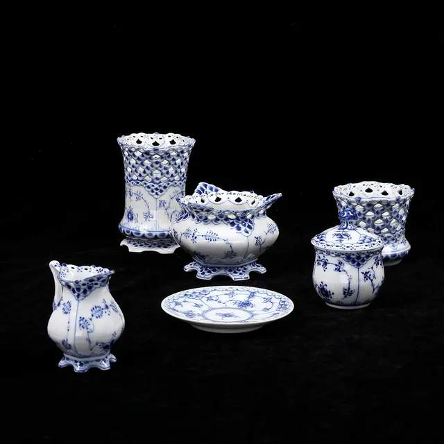 SERVISDELAR, 6 st, "Musselmalet", Royal Copenhagen, Danmark.